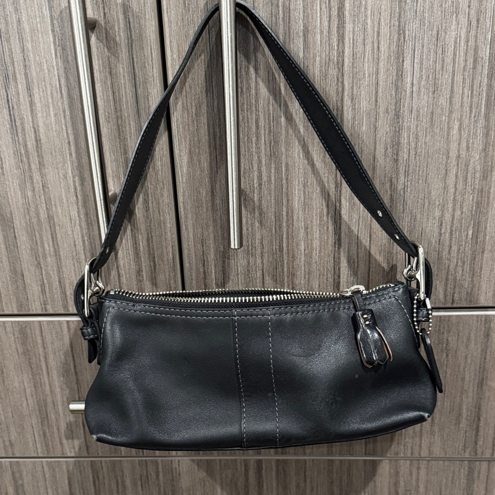Coach Black Leather Shoulder Bag